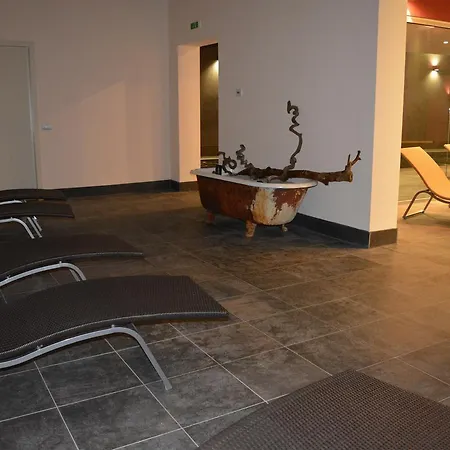 Borghi Wellness 4* Varano Borghi